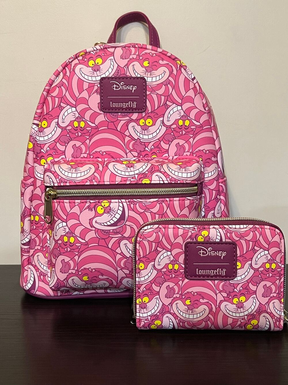 Loungefly Disney Alice In Wonderland Cheshire Cat Collage Mini Backpack Wallet